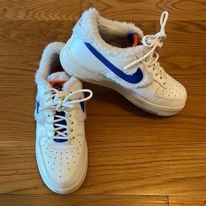 Nike AF1 white/bleu/furry US 7.5 lightly worn